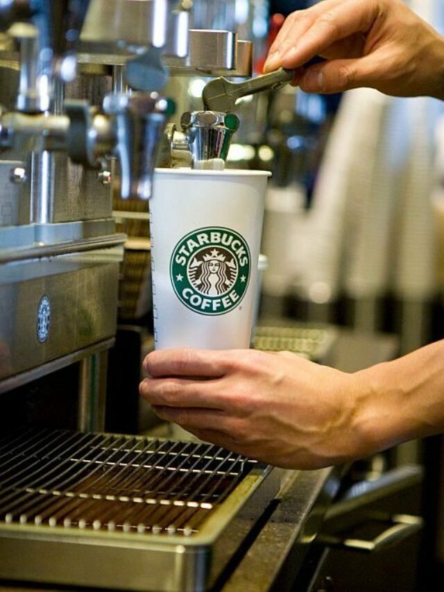 Should You Really Buy Starbucks as Union Battle Heats Up?